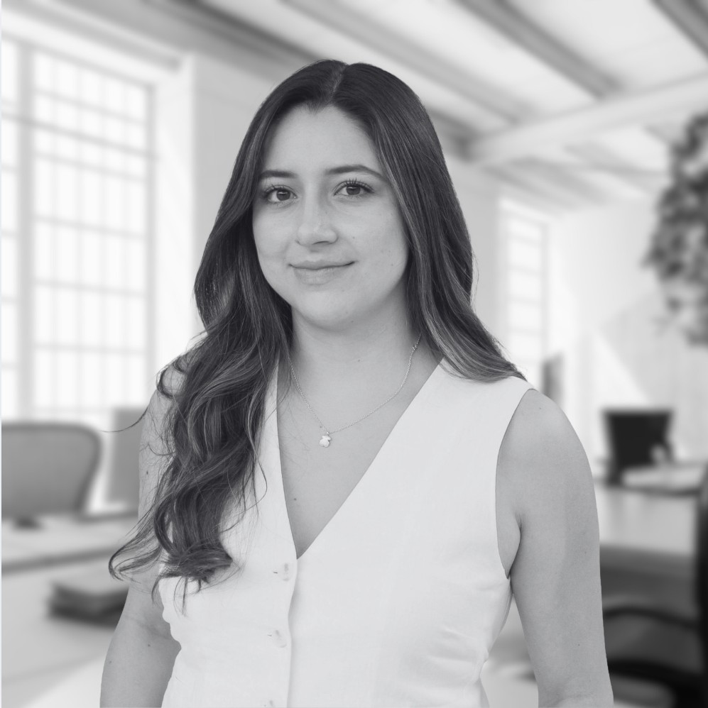 Jasmine Preciado - SEO Specialist